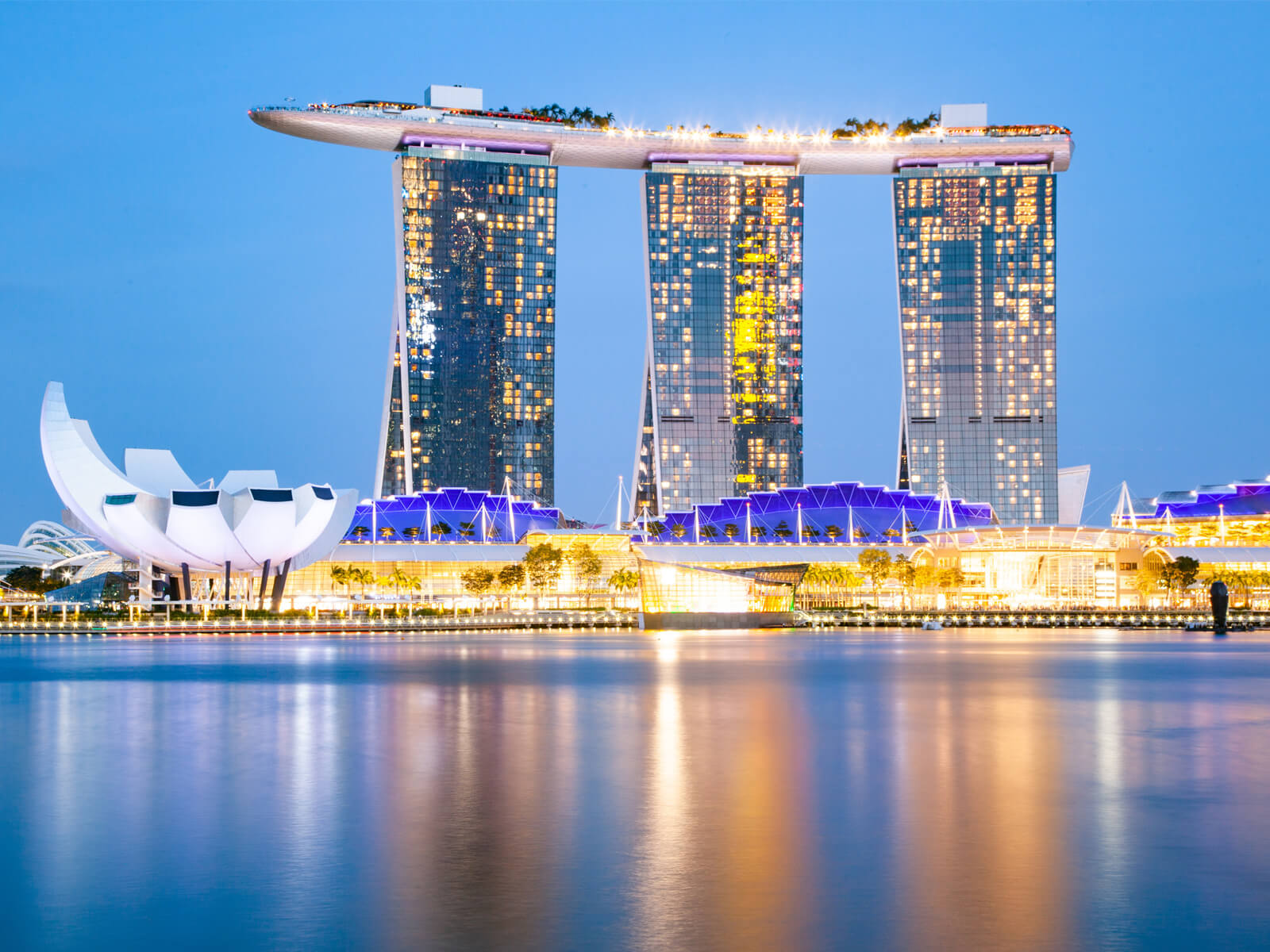 The Best of Both Worlds: Why Land + Cruise Holidays Just Make Sense