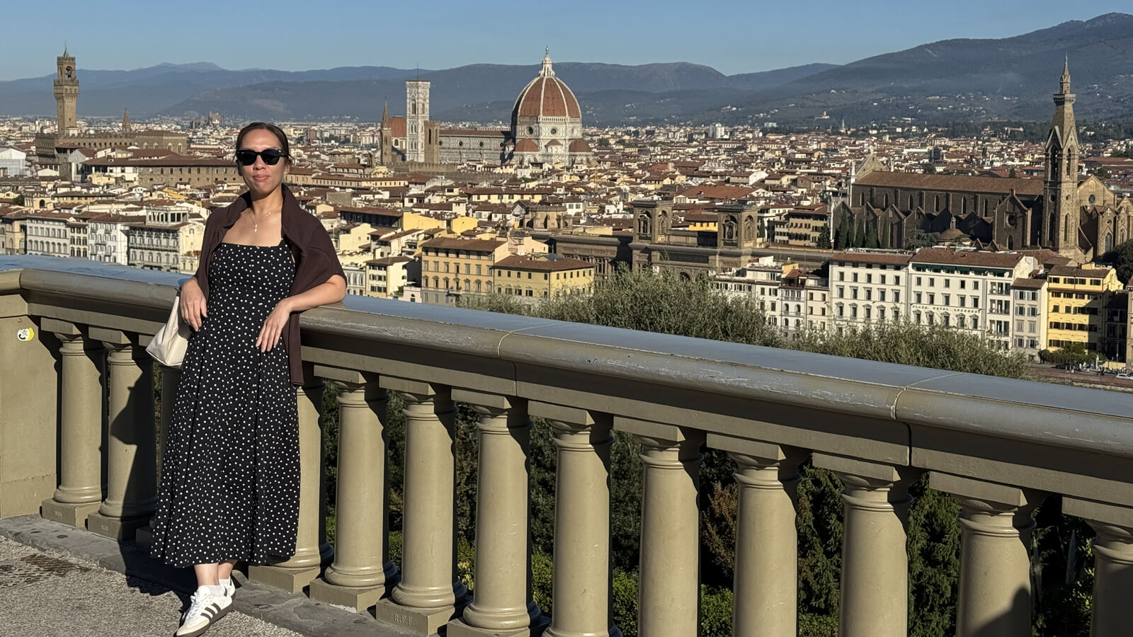 Welcome to the Holidays By Vivian Blog