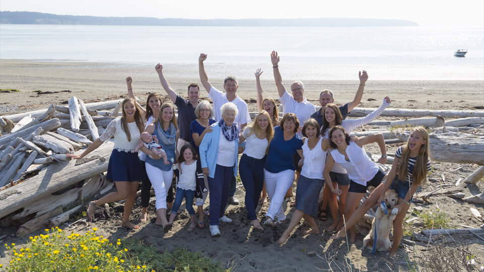 Multi-generational family reunion on the beach